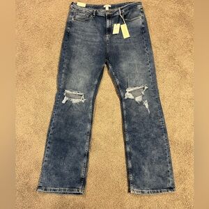 Forever 21+ Premium Distressed Denim Jeans Medium Wash Women’s Sz 16 NWT $40